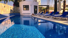 Гостиница Orion Hotel  Битез